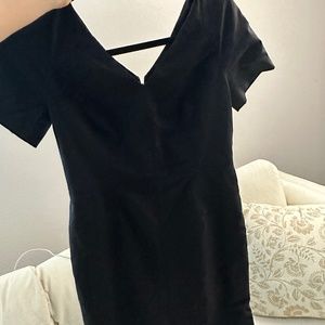Banana Republic back v neck dress
